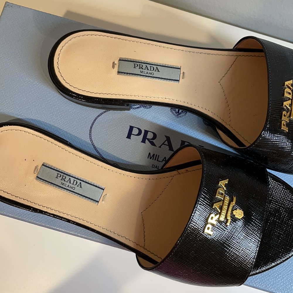 Prada black flat sandals - Picture 3 of 7
